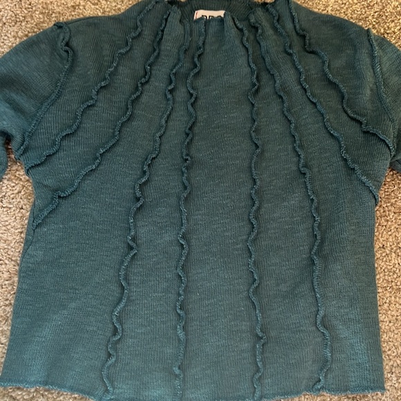 BDG Inside Out Semi-Crop Top - Picture 5 of 7